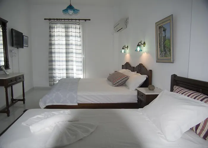 Erato Apartman Bací