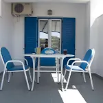 Διαμέρισμα Erato *