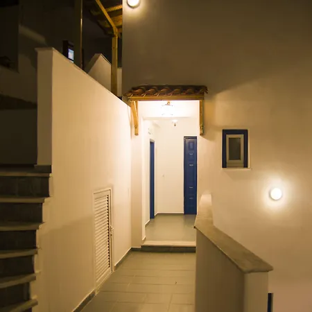 Erato Apartment *