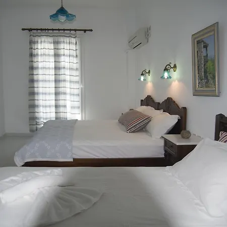 Erato Apartment Batsi (Andros)