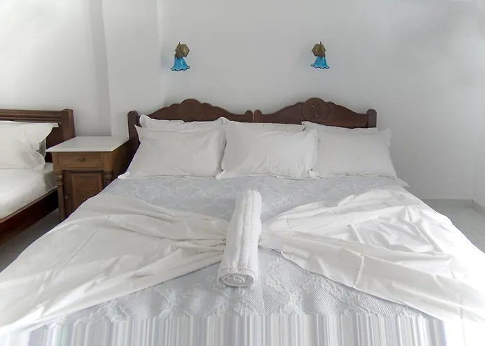 Erato * Batsi (Andros)